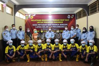 Lapas Kelas II A Pekanbaru Adakan Pelatihan Keamanan Pangan bagi Penjamah